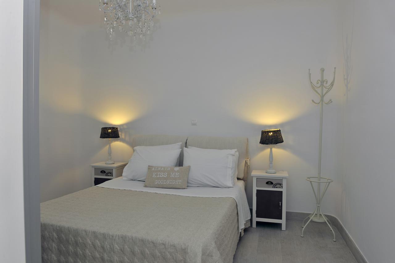 Paros Butterfly Villas Pounda Exterior photo